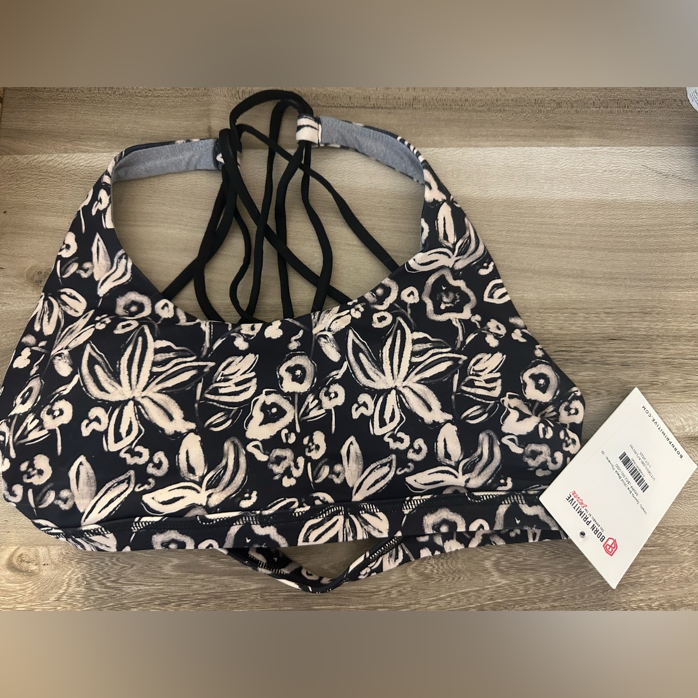 Born Primitive Sports Bra flower print size medium BRAND NEW with TAGS